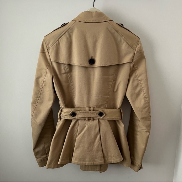 Burberry Brit Double Breasted Peplum Trench Tan - Picture 9 of 10